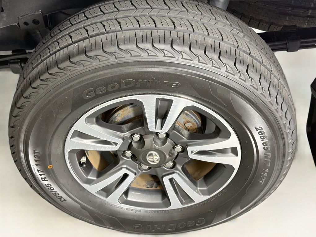Used 2016 Toyota Tacoma Truck