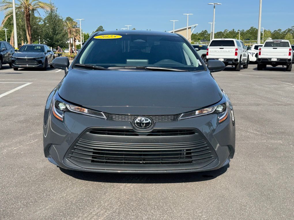 Used 2025 Toyota Corolla LE with VIN 5YFB4MDE8SP234034 for sale in Saint Augustine, FL