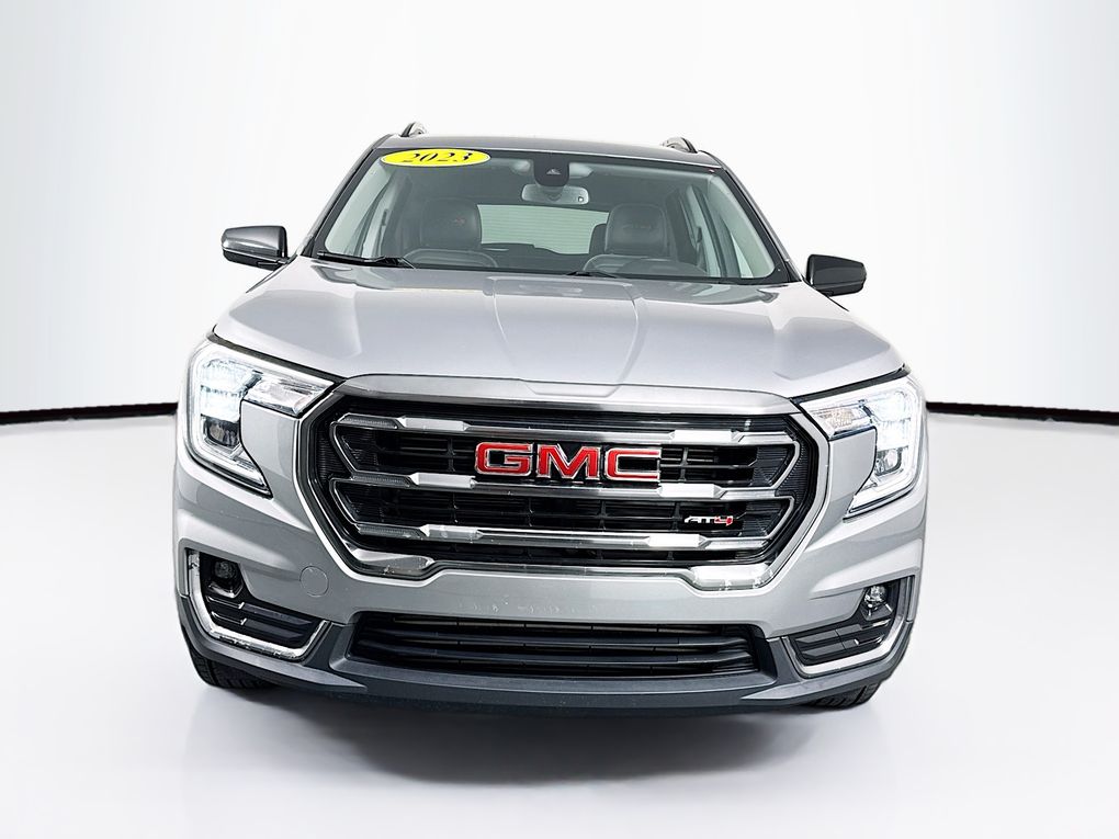 Used 2023 GMC Terrain SUV