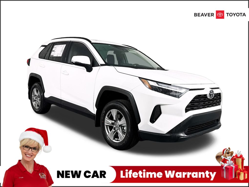 2025 Toyota RAV4 XLE's photo