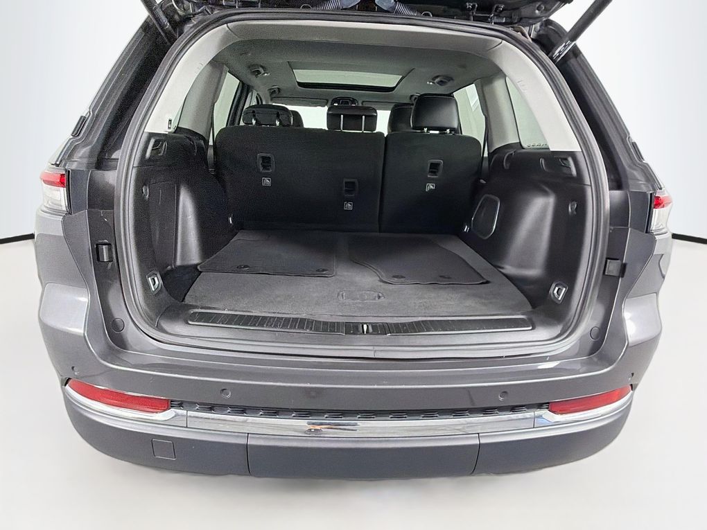 Used 2024 Jeep Grand Cherokee SUV