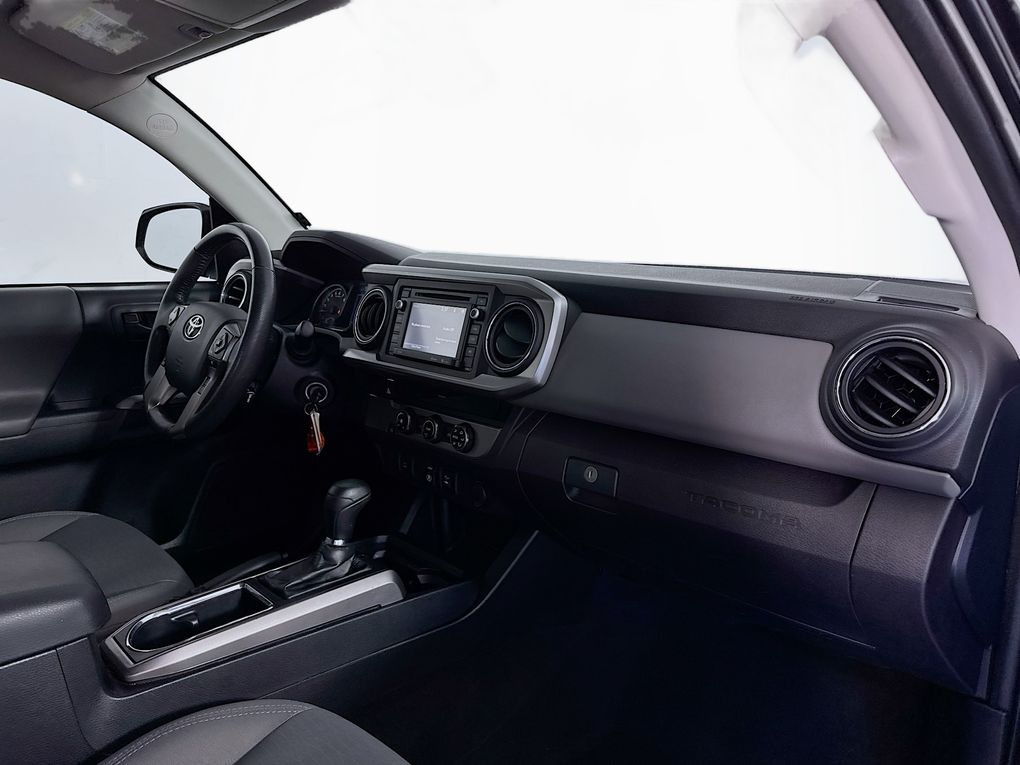 Used 2018 Toyota Tacoma Truck