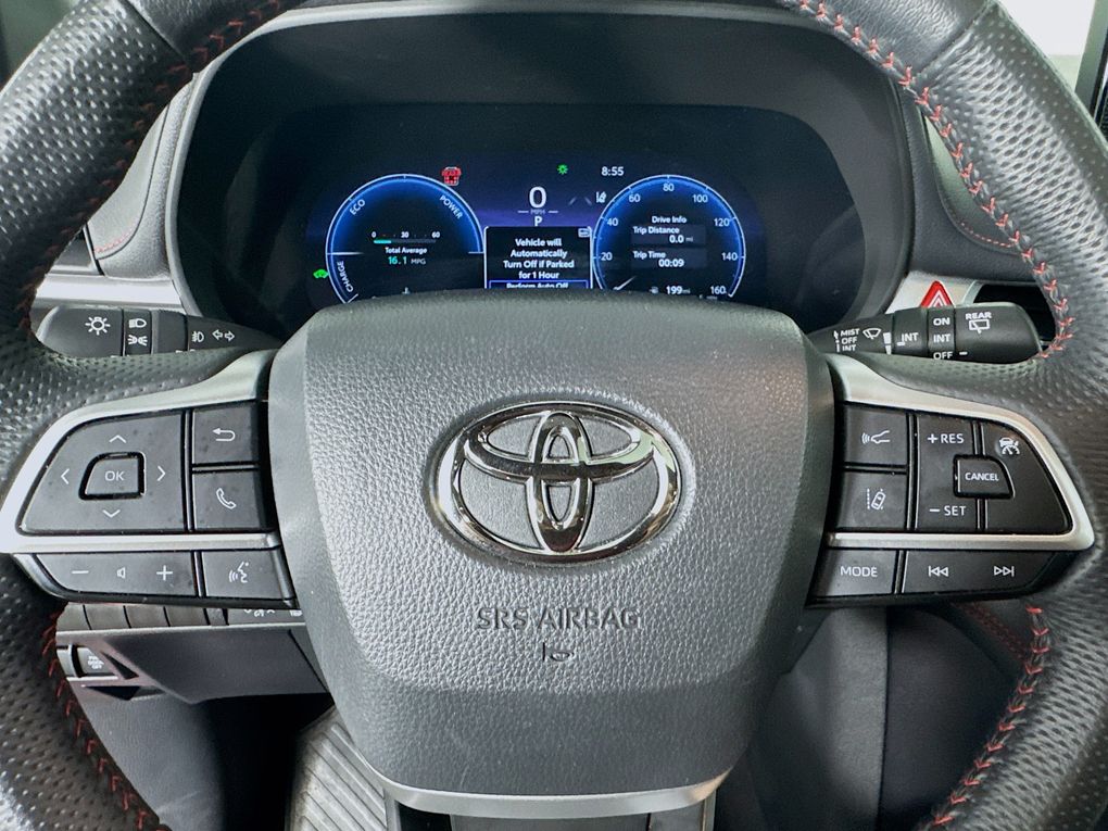 Used 2025 Toyota Sienna Van