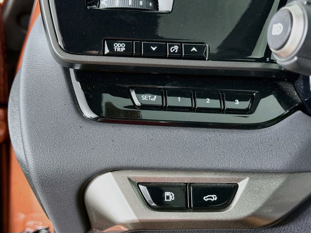 Used 2023 Lexus RX SUV