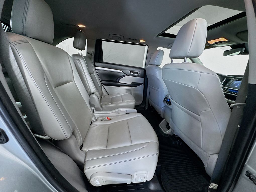 Used 2019 Toyota Highlander SUV