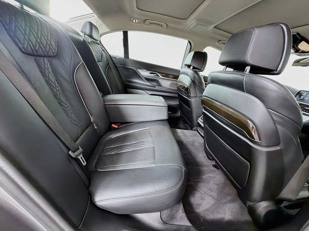 Used 2022 BMW 7 Series Sedan