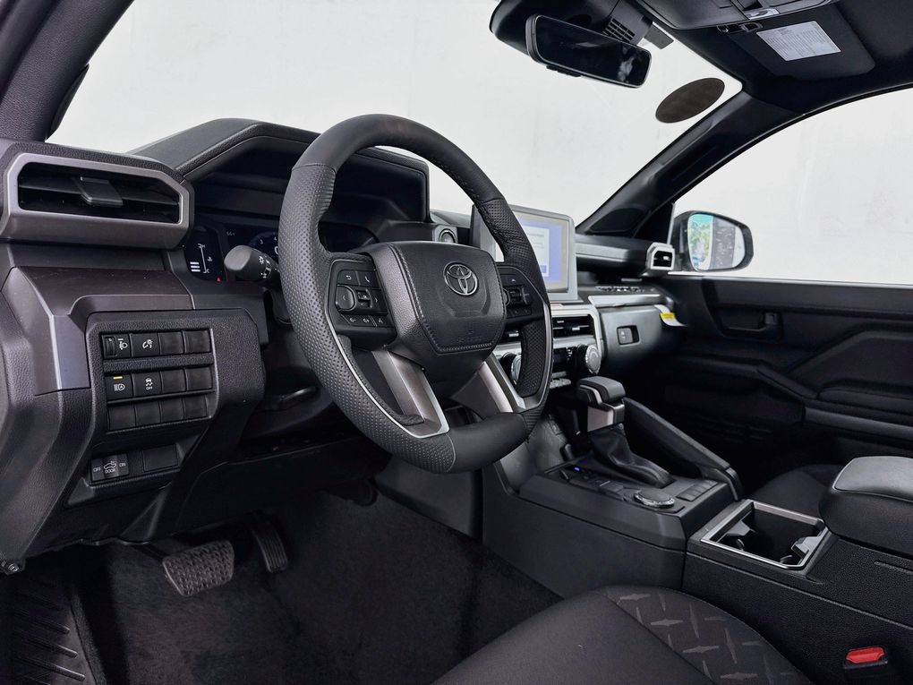 2026 Toyota Tacoma SR5 - Photo 13