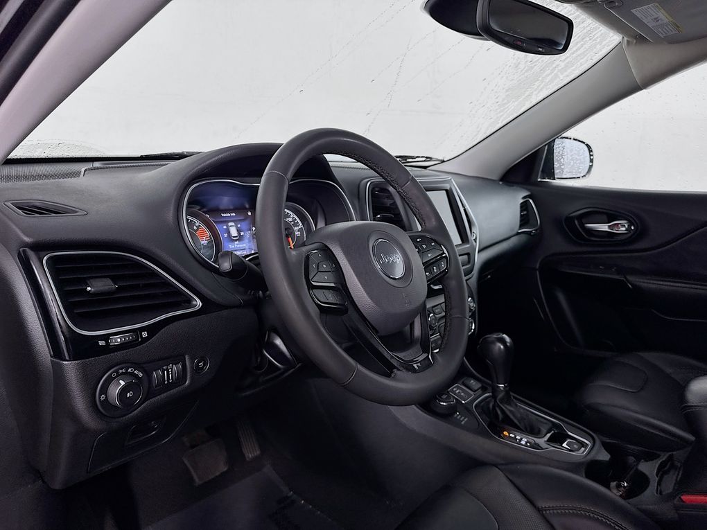 Used 2023 Jeep Cherokee SUV