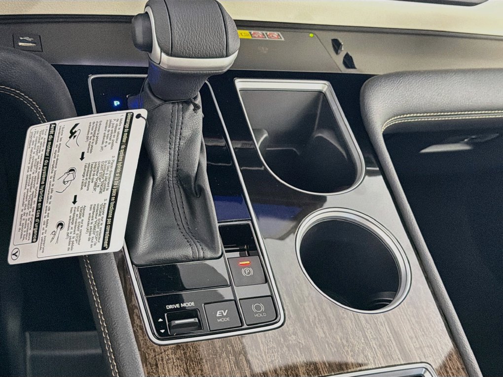 New 2026 Toyota Sienna Van