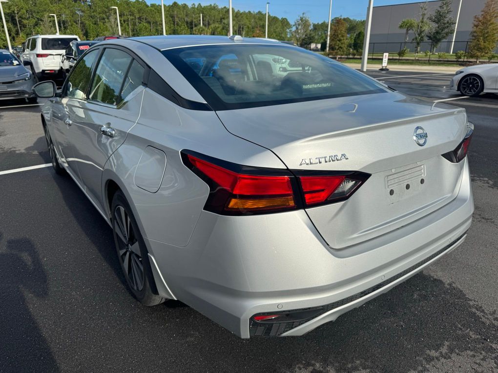 Used 2019 Nissan Altima Sedan