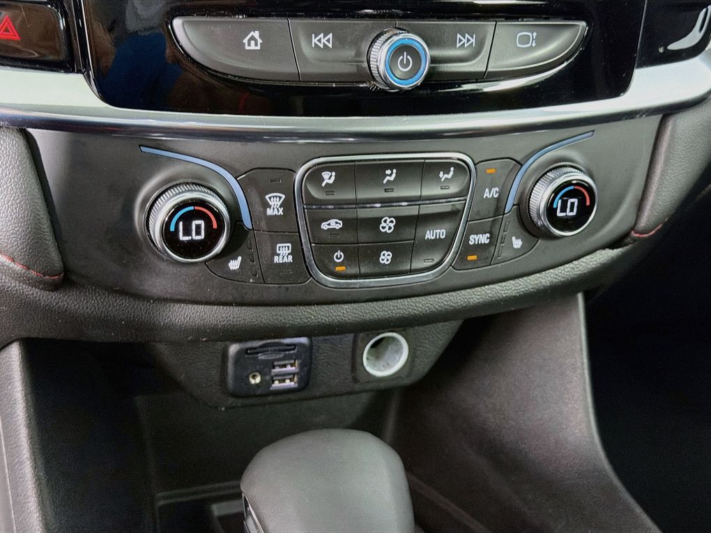 Used 2023 Chevrolet Traverse SUV