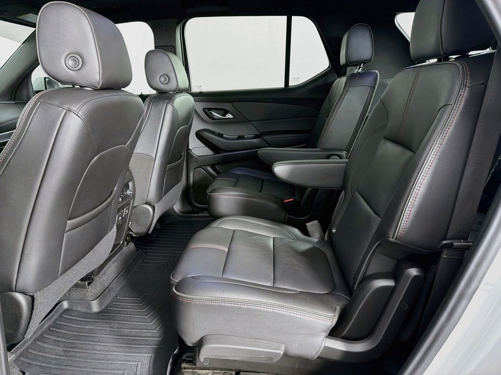 Used 2023 Chevrolet Traverse SUV