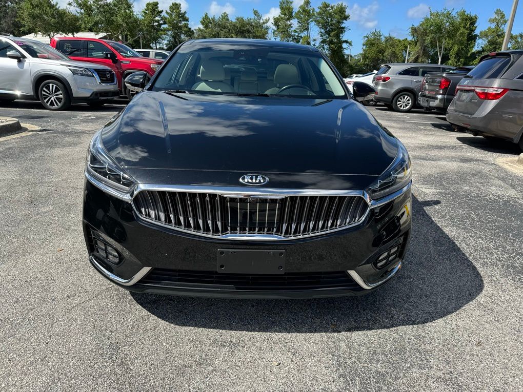 Used 2017 Kia Cadenza Limited with VIN KNALC4J1XH5070085 for sale in Saint Augustine, FL