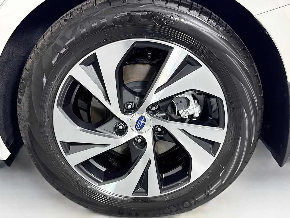 Used 2025 Subaru Legacy Sedan