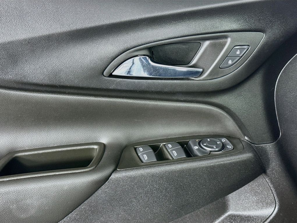 Used 2024 Chevrolet Equinox SUV