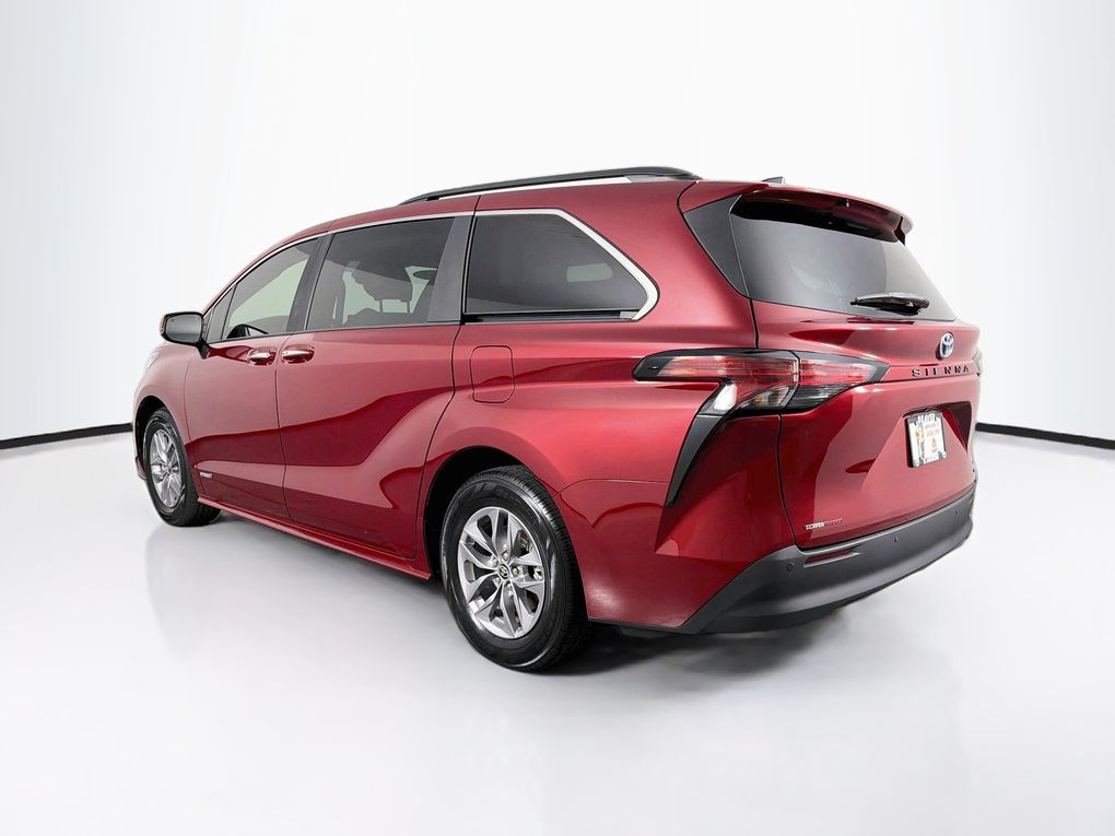 Used 2021 Toyota Sienna Van