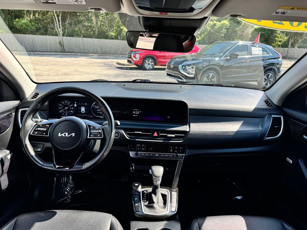 Used 2024 Kia Seltos SUV