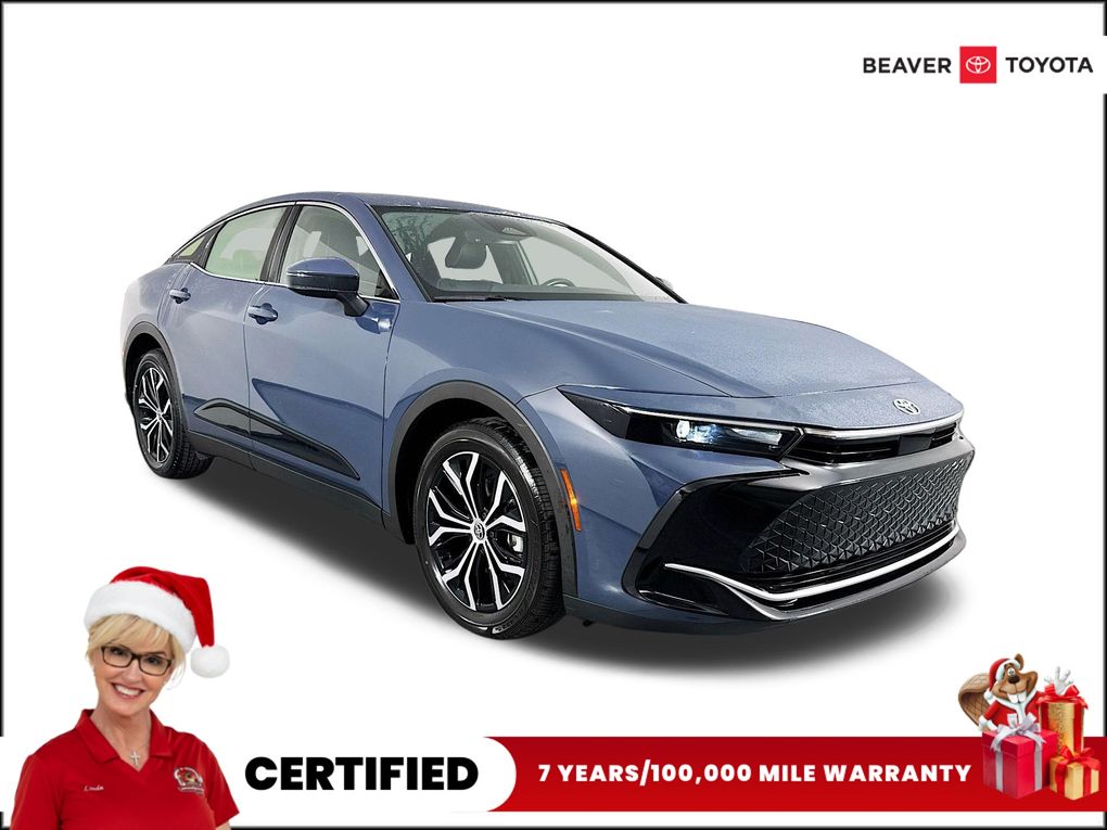 2025 Toyota Crown XLE's photo