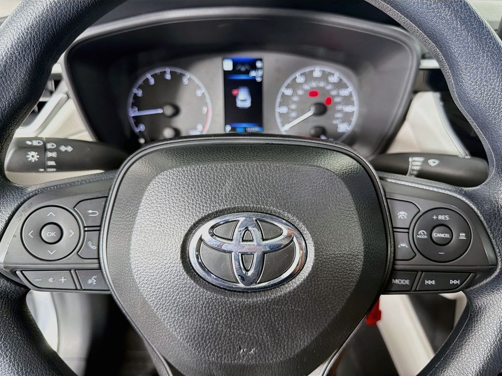 Used 2025 Toyota Corolla Cross SUV