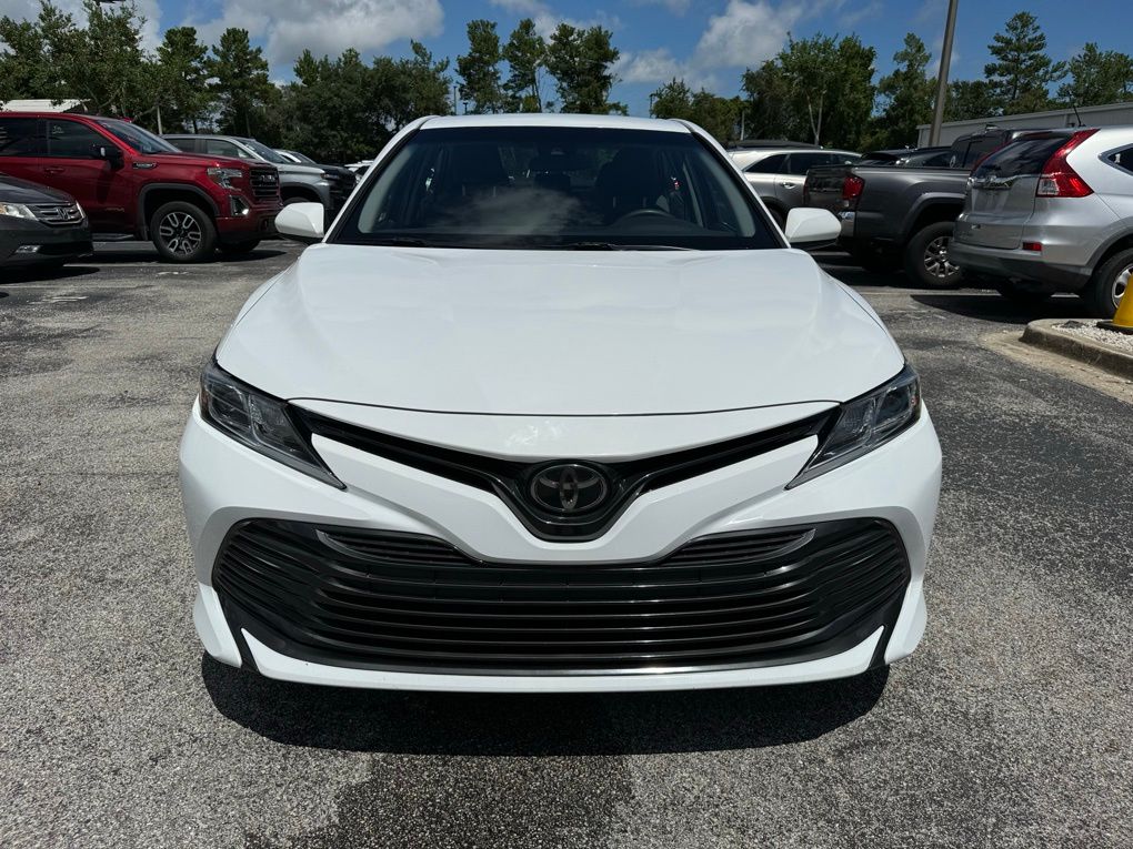 Used 2018 Toyota Camry LE with VIN 4T1B11HK4JU606067 for sale in Saint Augustine, FL