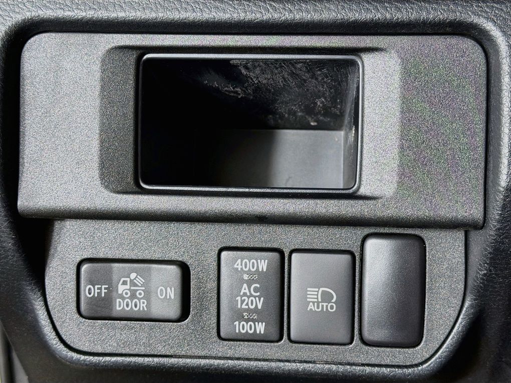 Used 2018 Toyota Tacoma Truck
