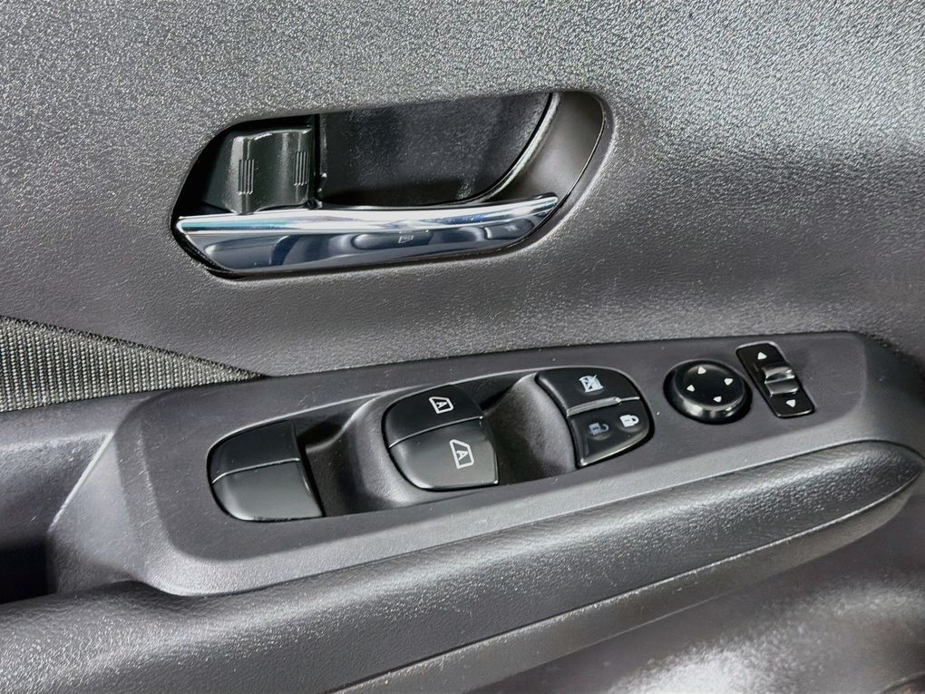 Used 2024 Nissan Kicks SUV