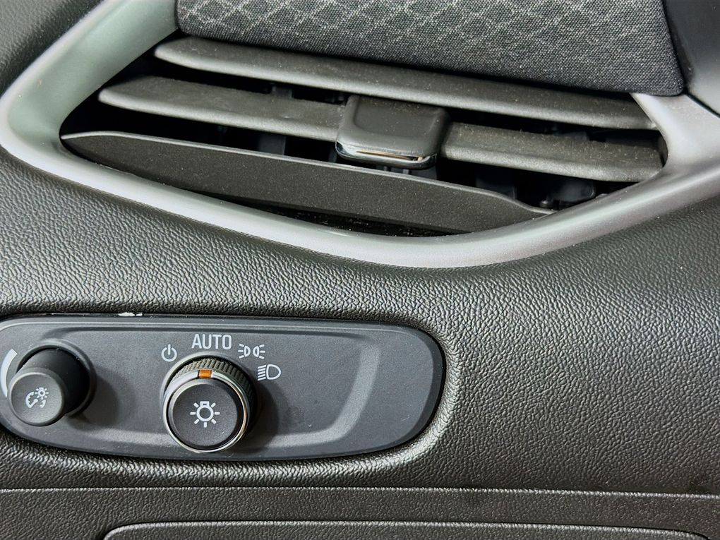 Used 2024 Chevrolet Malibu Sedan