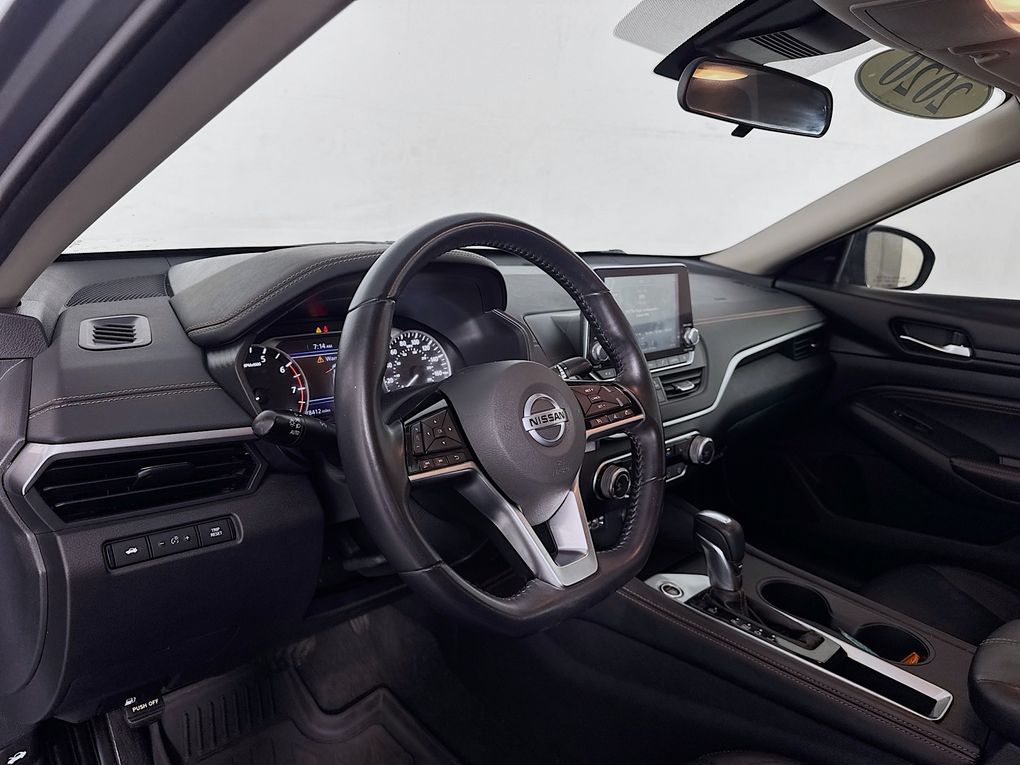 Used 2020 Nissan Altima Sedan
