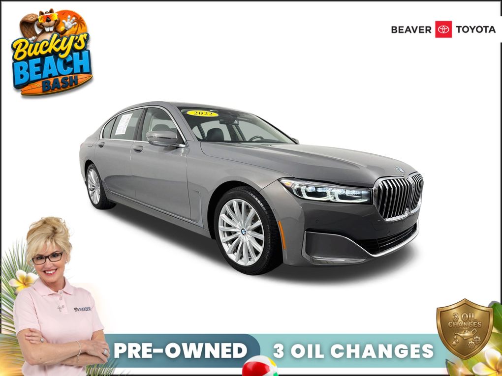 2022 BMW 7 Series 740i xDrive's photo