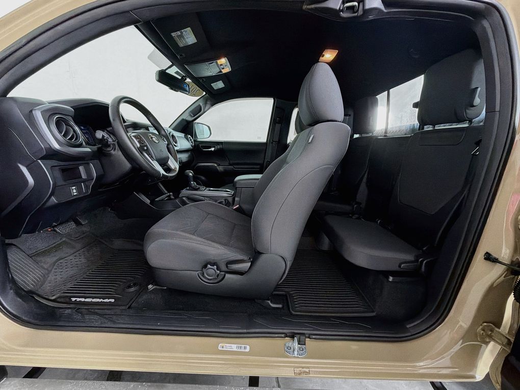 Used 2016 Toyota Tacoma Truck