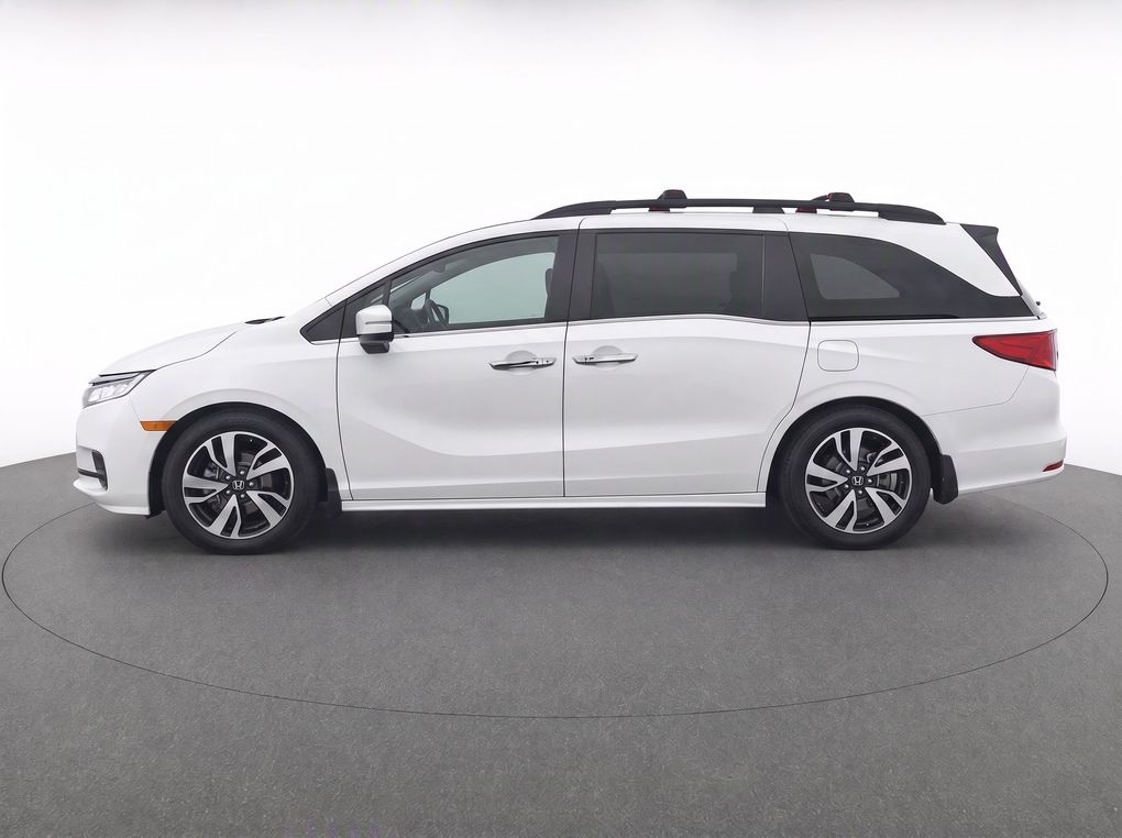 Used 2022 Honda Odyssey Van