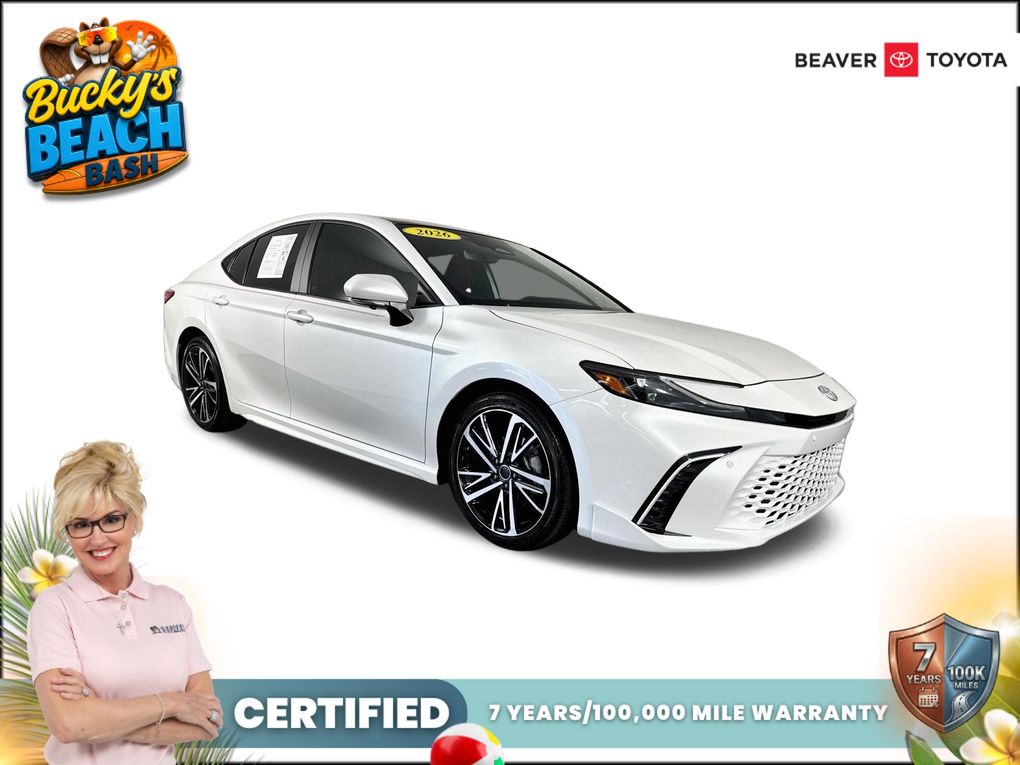 2026 Toyota Camry XSE Hybrid's photo