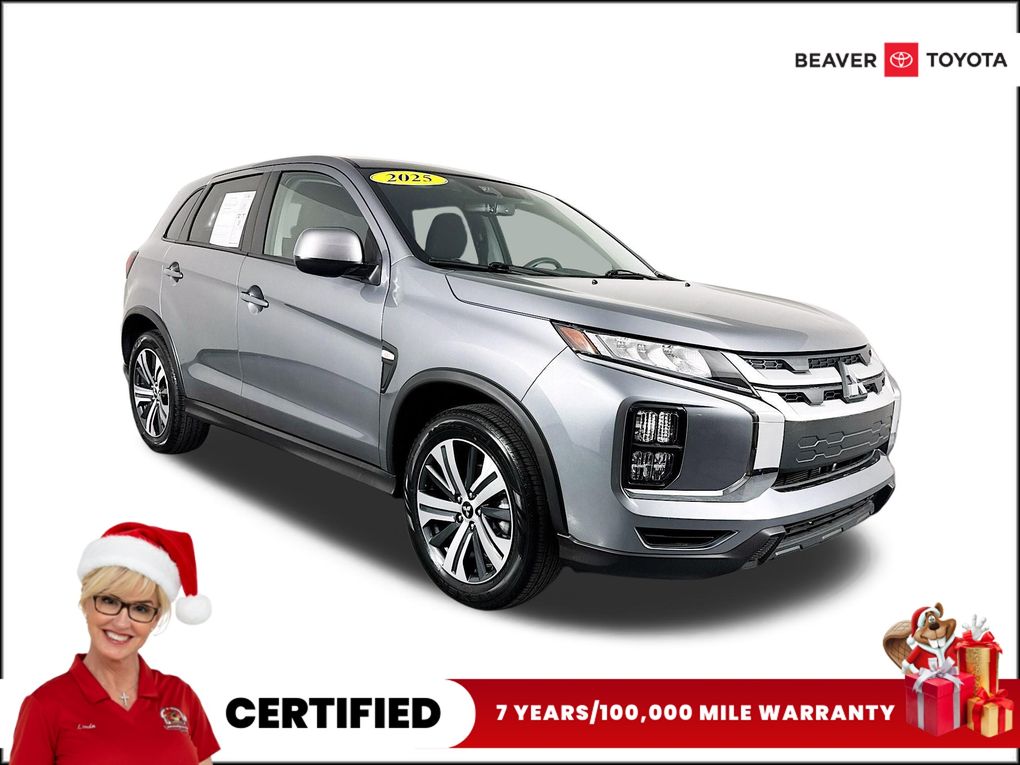 2025 Mitsubishi Outlander Sport ES's photo