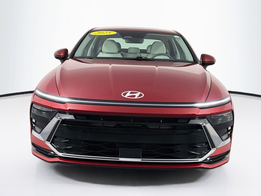 Used 2025 Hyundai Sonata Sedan