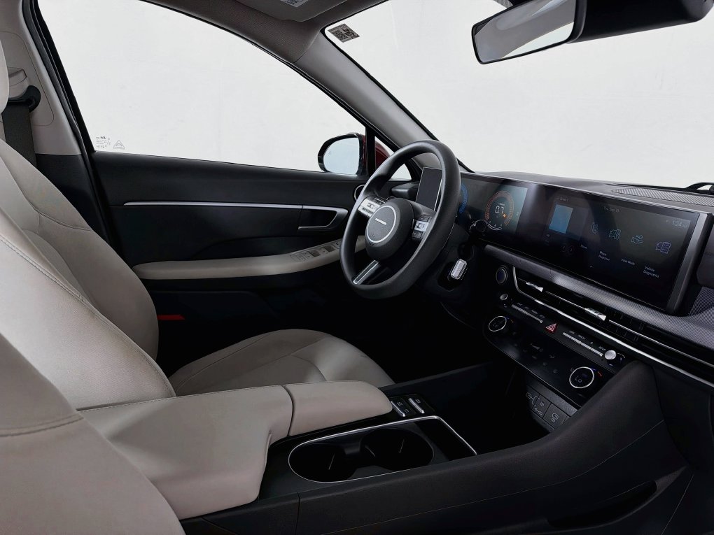 Used 2025 Hyundai Sonata Sedan