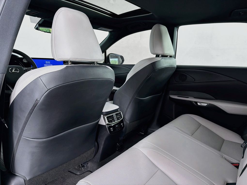 Used 2025 Lexus RX SUV