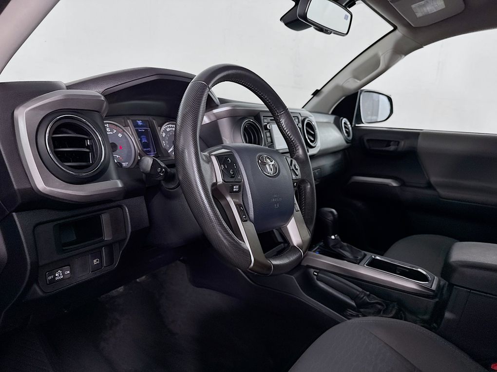 Used 2018 Toyota Tacoma Truck