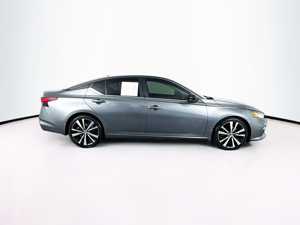 Used 2020 Nissan Altima Sedan