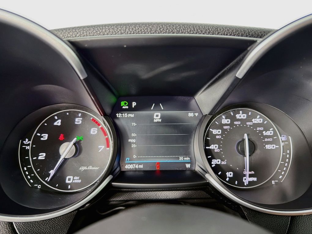 Used 2022 Alfa romeo Giulia Sedan