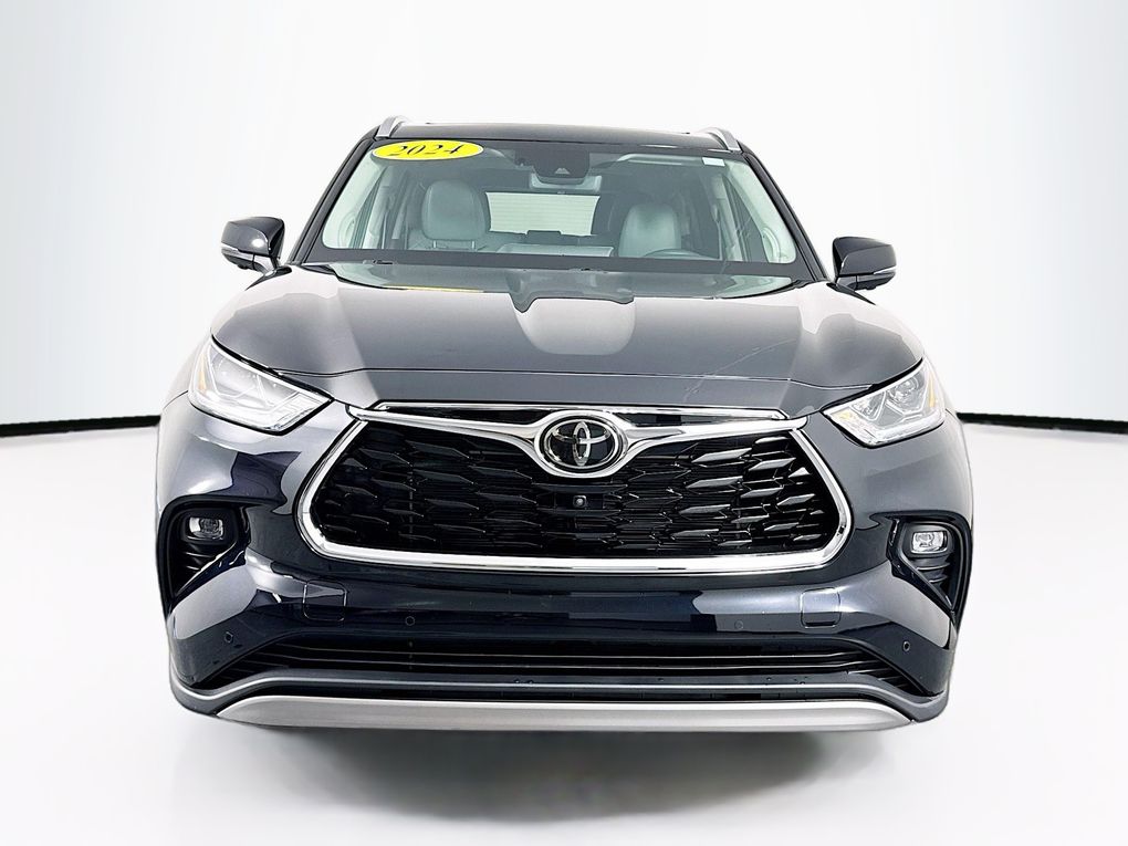 Used 2024 Toyota Highlander SUV