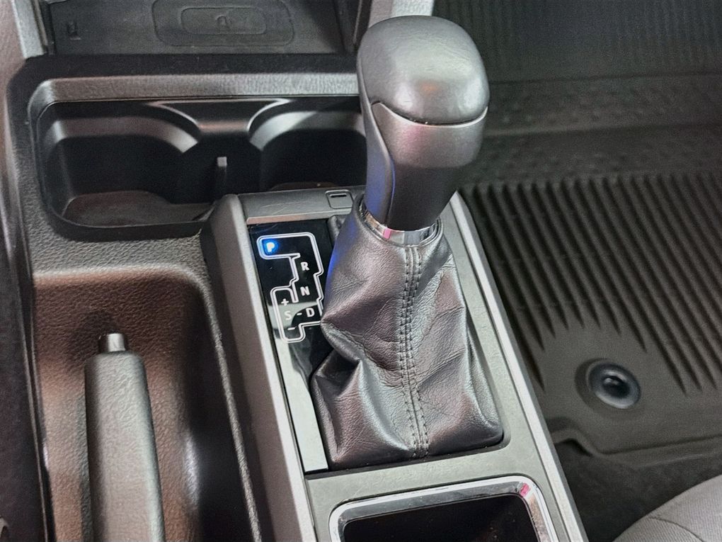 Used 2016 Toyota Tacoma Truck