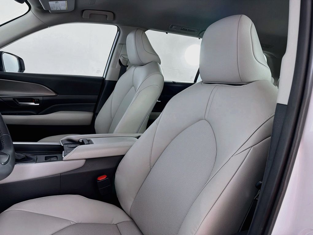 Used 2025 Toyota Grand Highlander SUV