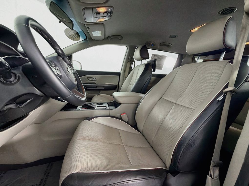 Used 2021 Kia Sedona Van