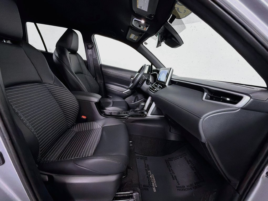 Used 2025 Toyota Corolla Cross SUV