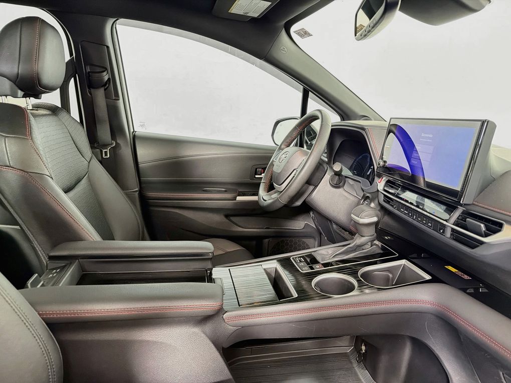 Used 2025 Toyota Sienna Van