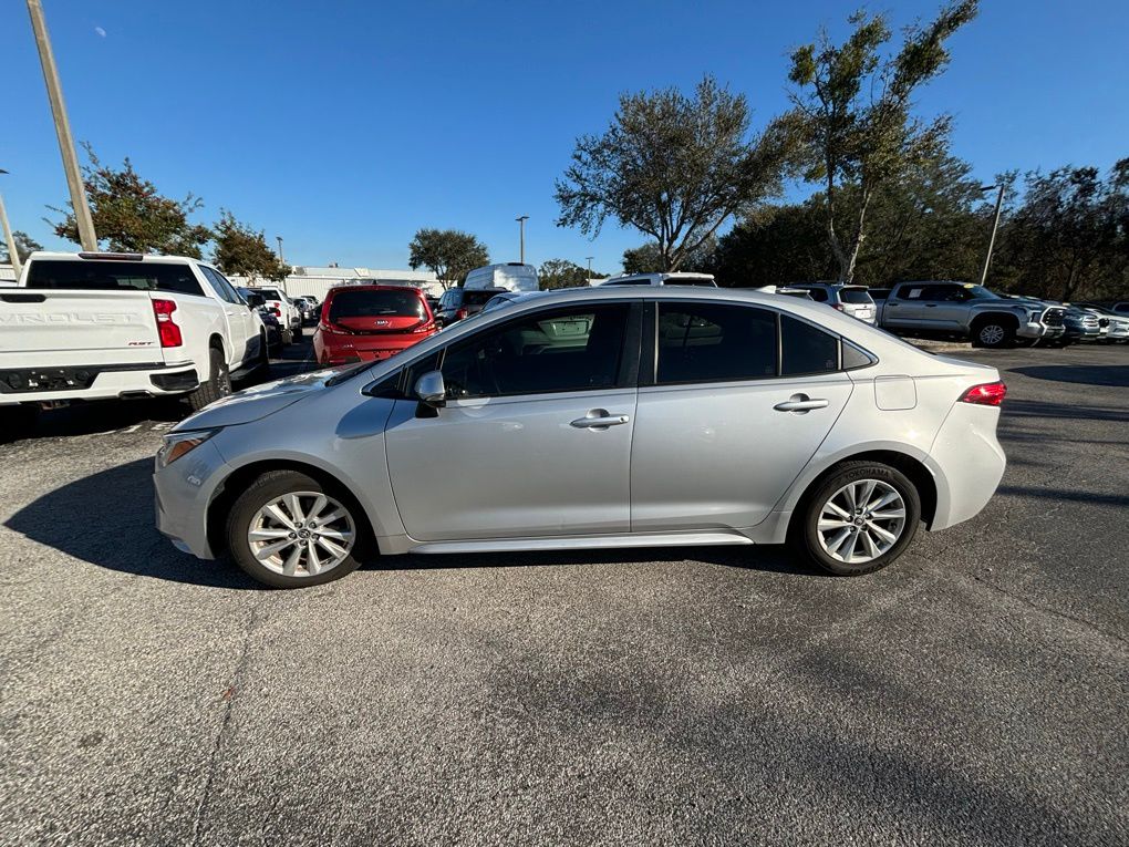 Used 2023 Toyota Corolla XLE with VIN JTDBCMFE3P3005972 for sale in Saint Augustine, FL