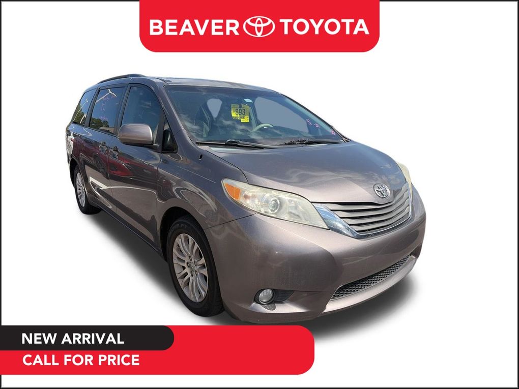 2014 Toyota Sienna XLE