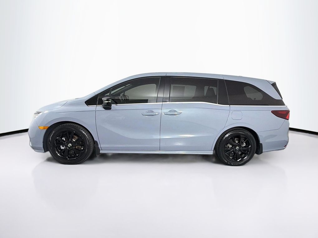 Used 2023 Honda Odyssey Van