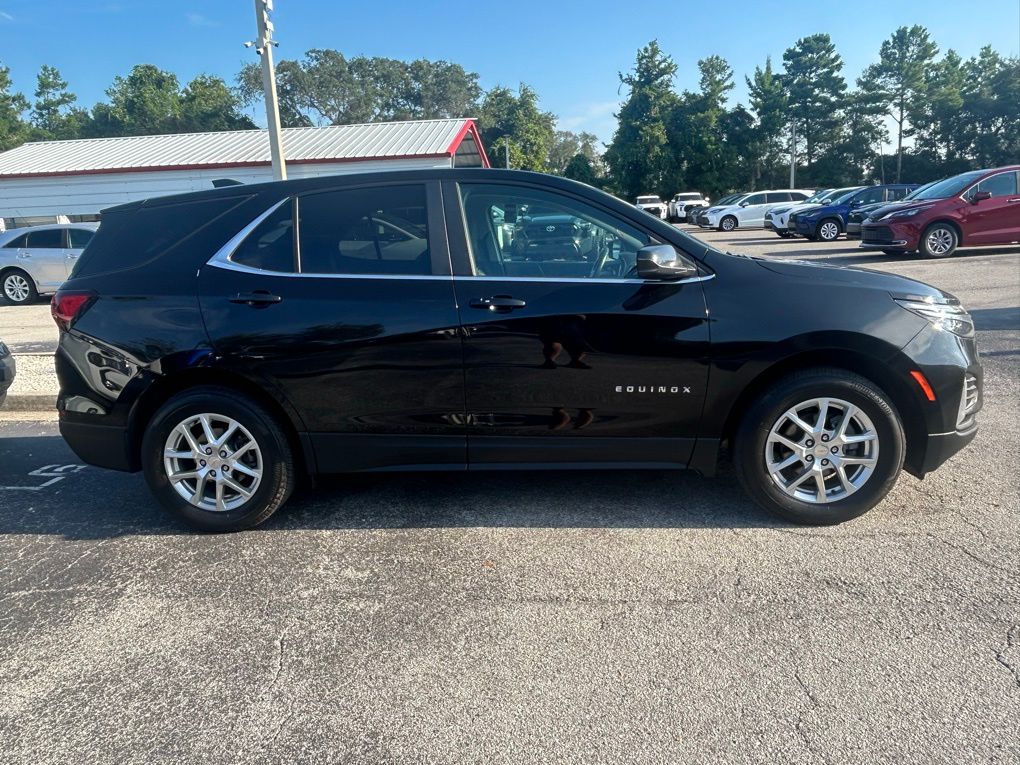 Used 2022 Chevrolet Equinox LT with VIN 3GNAXUEV1NL261568 for sale in Saint Augustine, FL