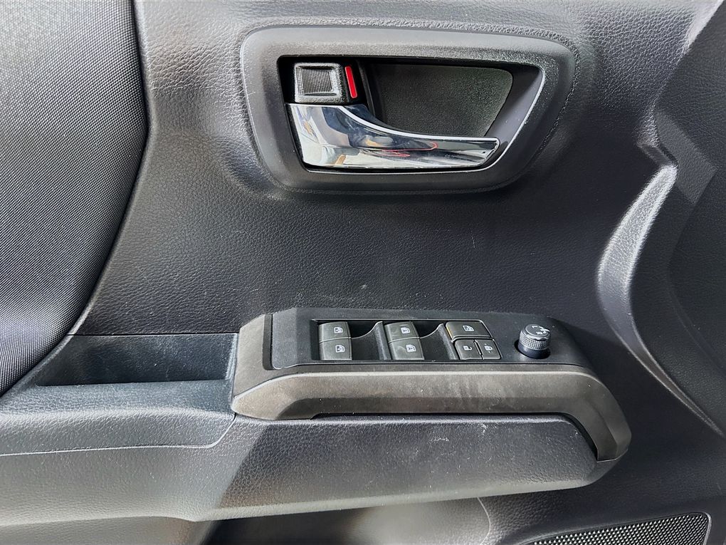 Used 2021 Toyota Tacoma Truck